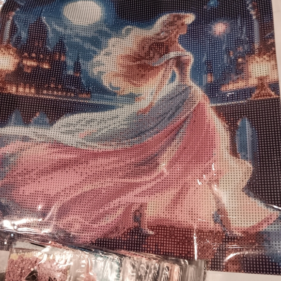 Diamond Painting Kit with Disney's Princess Aurora Sleeping Beauty Design 40x40 - Picture 3 of 5